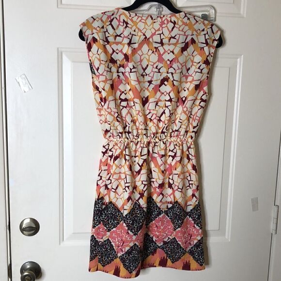 NEW Bar III Ivory, Coral and Black Faux Wrap Dress NWT - Picture 3 of 10
